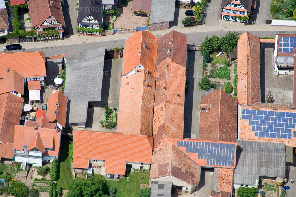 Luftbild: Hauptstr in Winden im Bundesland Rheinland-Pfalz in Deutschland. Foto: IMG_11160.jpg vom 14.06.2008 durch Werner Riehm/FLY-FOTO.de