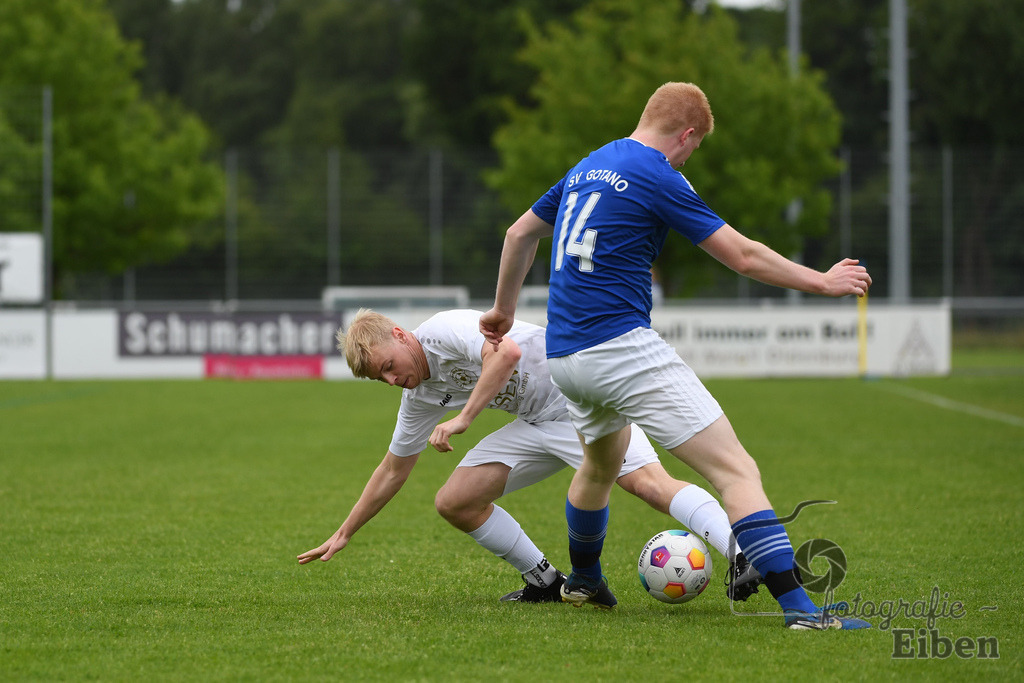 1. FC Nordenham-SV GOTANO | Kreispokal Finale Jade-Weser-Hunte 1. Mannschaften; 1.FC Nordenham (weiß)-SV GOTANO (blau) am 15.06.2025 in Rastede (Sportanlage Köttersweg), Photo: Philip Eiben 2025 - Realisiert mit Pictrs.com