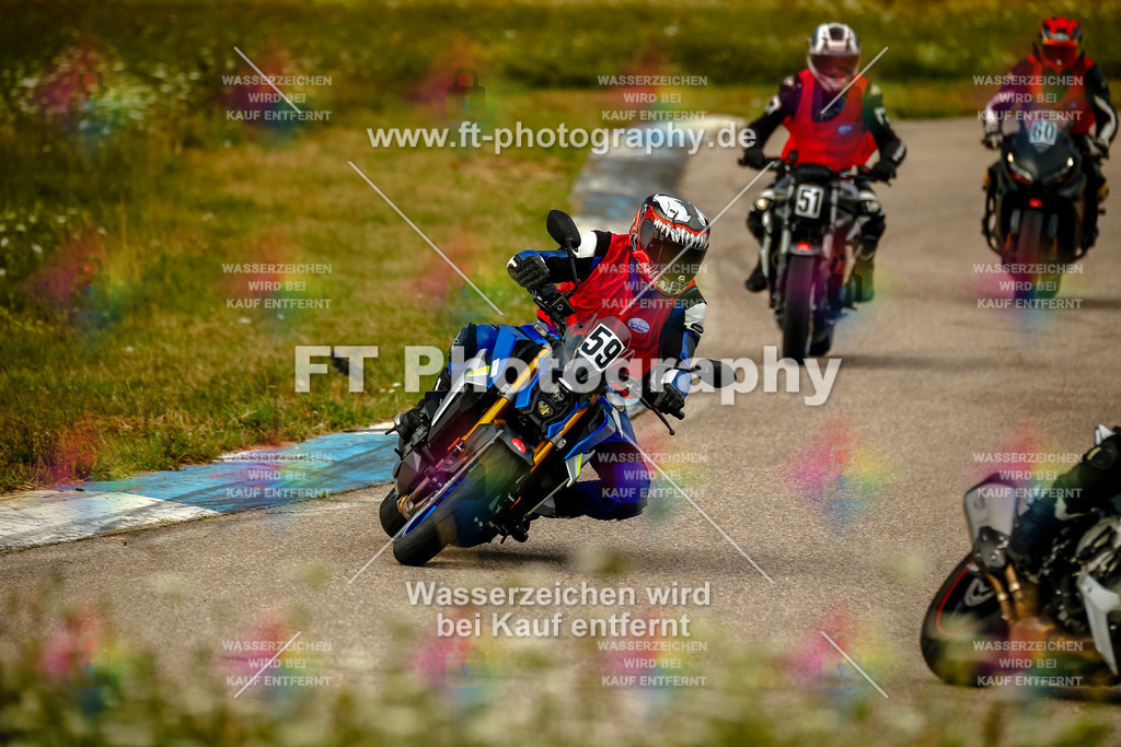 Chambley Juli-0888 | Hier findet Ihr Bilder von Touristenfahrten auf der Nürburgring Nordschleife oder von anderen Veranstaltungen die ich besucht habe. Viel Spass beim Durch Schauen 