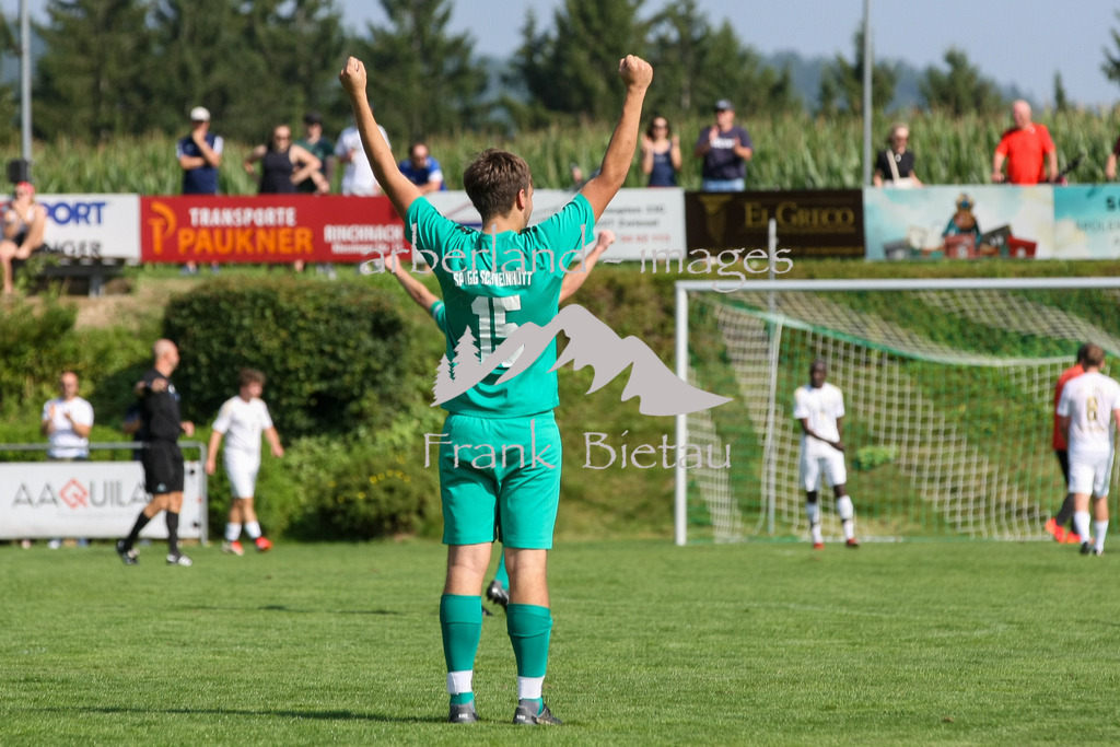 993T0102 | Medien- Sport- Entertainmentfotos