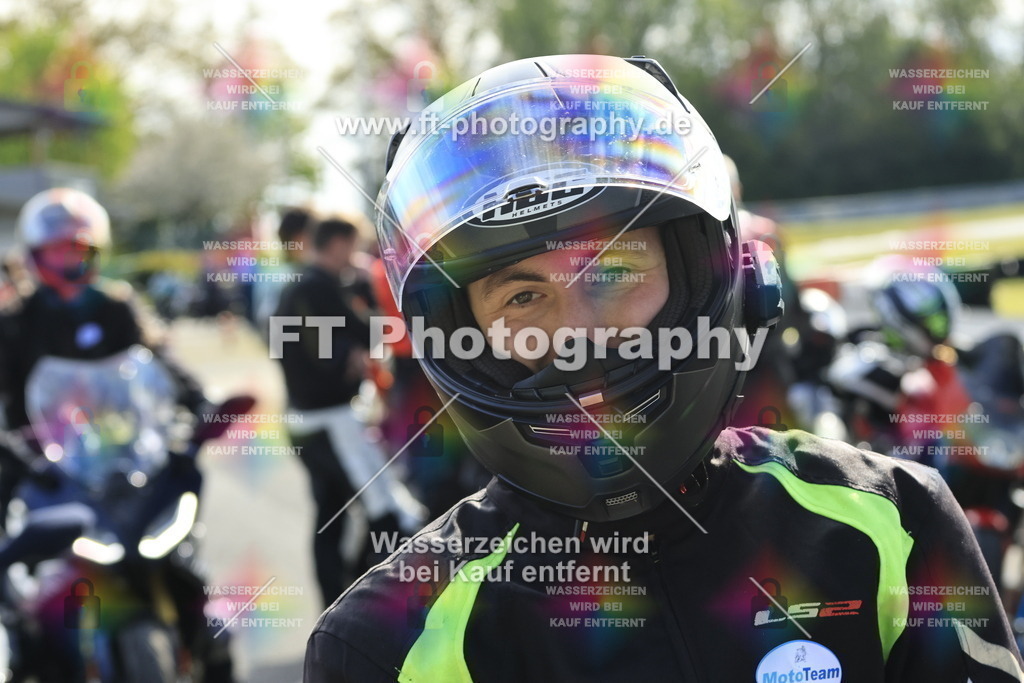 _OTO1300 | Hier findet Ihr Bilder von Touristenfahrten auf der Nürburgring Nordschleife oder von anderen Veranstaltungen die ich besucht habe. Viel Spass beim Durch Schauen 