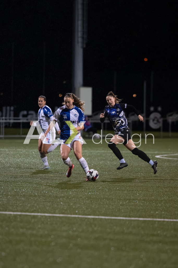 Fußball I Frauen I Saison 2025-2026 I AXA Women's Super League | Women I 14. Spieltag I Grasshoppers Club Zürich - FC Luzern I 14.02.2026 | 9 Brigitta Pulins (HU) (GC Zürich) – Angriff - Realisiert mit Pictrs.com