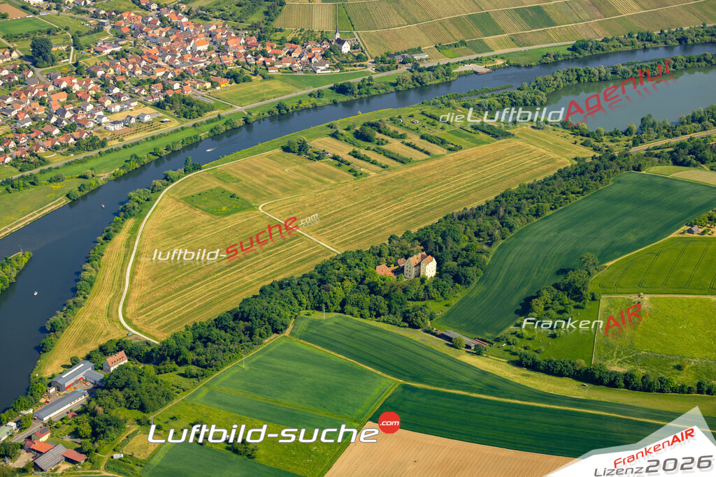 Das Luftbild zeigt Maintalbrücke Veitshöchheim Wipfeld - Die Luftaufnahme wurde 2023 vom UL-Flugzeug aus erstellt ( keine Drohne ) - Hochauflösende Luftaufnahme - Für grossformatige Ausdrucke geeignet. Die Geschenkidee !Mit Lizenz und Bildrechte bestellbar