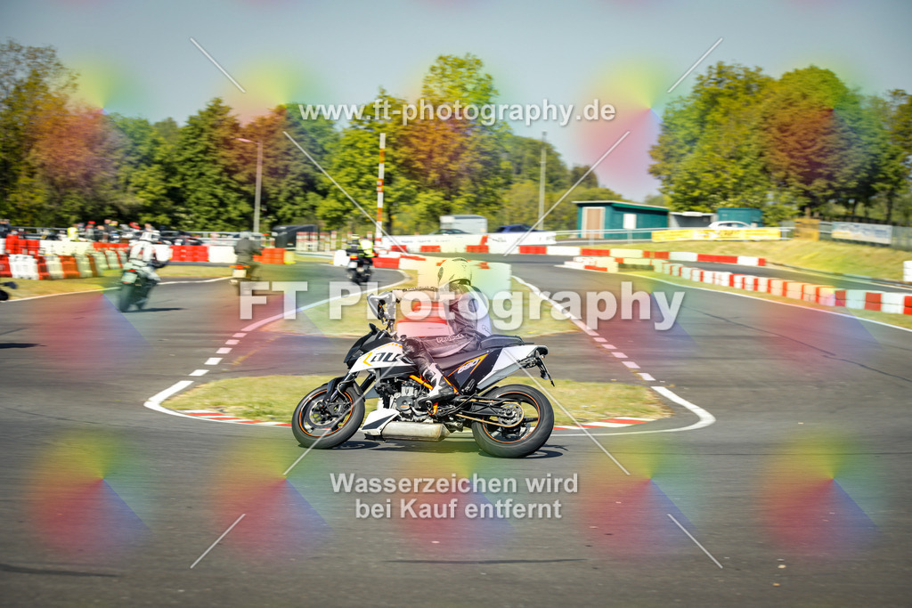 OBK_Mai_Volker_Adam-10353 | Hier findet Ihr Bilder von Touristenfahrten auf der Nürburgring Nordschleife oder von anderen Veranstaltungen die ich besucht habe. Viel Spass beim Durch Schauen 