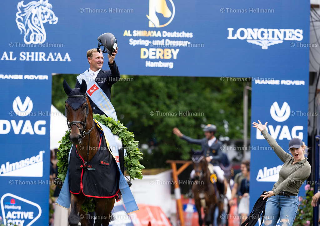TH_206-Paule S-Thieme_ Andre_29442 | Al Shiraàa Deutsches Spring- und Dressur-Derby 2025 am 01.06.25 in Hamburg, Thomas Hellmann, 206Paule SThieme, Andre