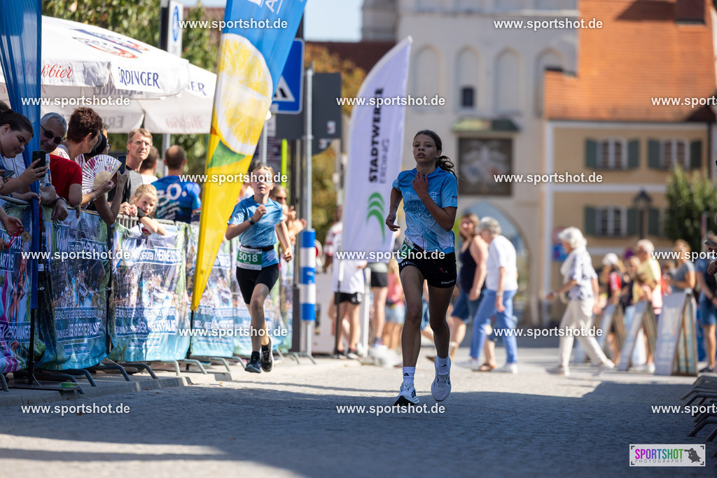 VJ__3595 | Stadtlauf Erding 2025 #stadtlauferding #erdingstadtlauf #stadtlauf_erding #laufmotivation #trisporterding #yourpictrs #sportshot_your_pictrs