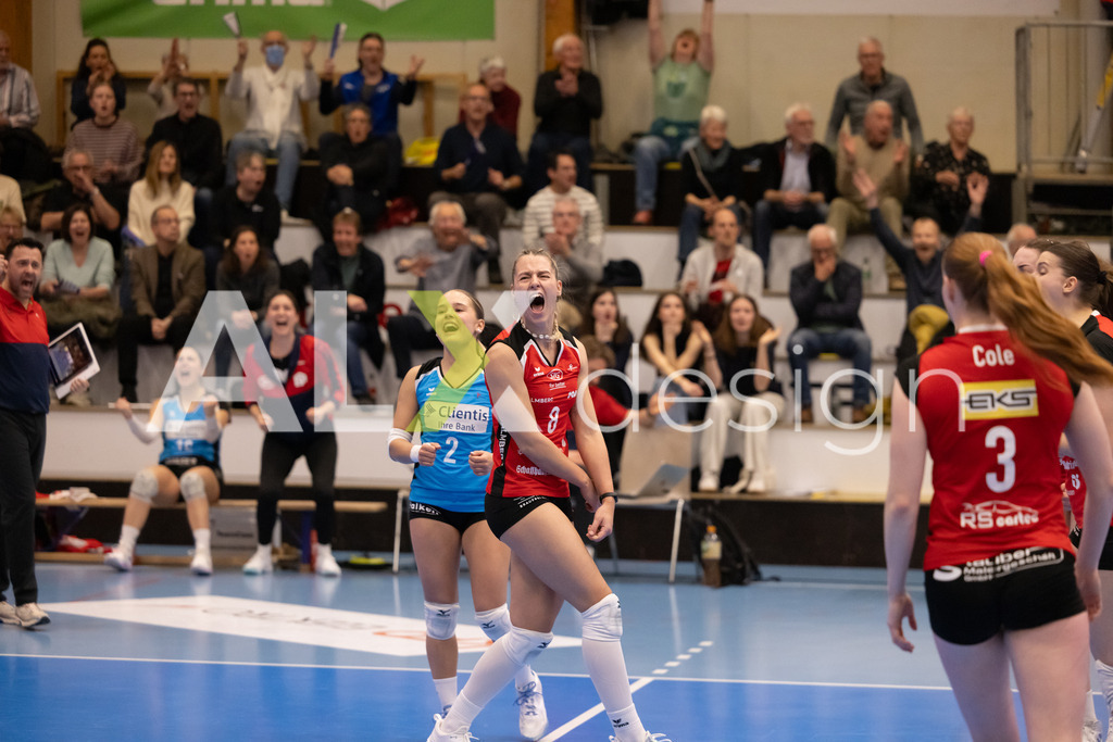 Volleyball I Frauen I Saison 2025-2026 I Volleyball NLA | Women I 1/2 Finals I  VC Kanti Schaffhausen - Sm'Aesch Pfeffingen I 18.03.2026 | 8 Lina-Marie Lieb (DE) (VC Kanti Schaffhausen) – Aussen - Realisiert mit Pictrs.com