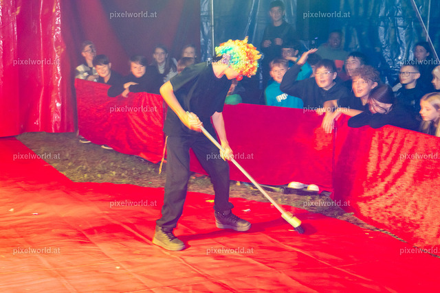 Zirkusvorstellung der MS Feldkirchen Digital | Bildershop von pixelworld.at - Realisiert mit Pictrs.com