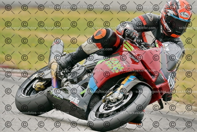 25bt05-0286 | markuskiefer.com - Realisiert mit Pictrs.com