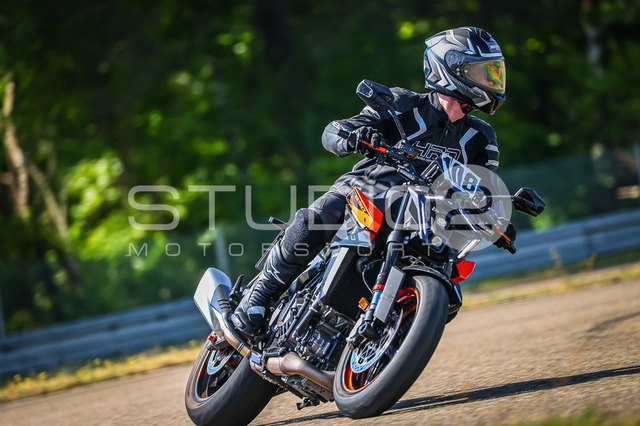 0108-260508DCB-025_108 | Deine Full-Service-Agentur für ✔️Videoproduktionen und ✔️Motorsportfotografie Jetzt Angebot anfragen!