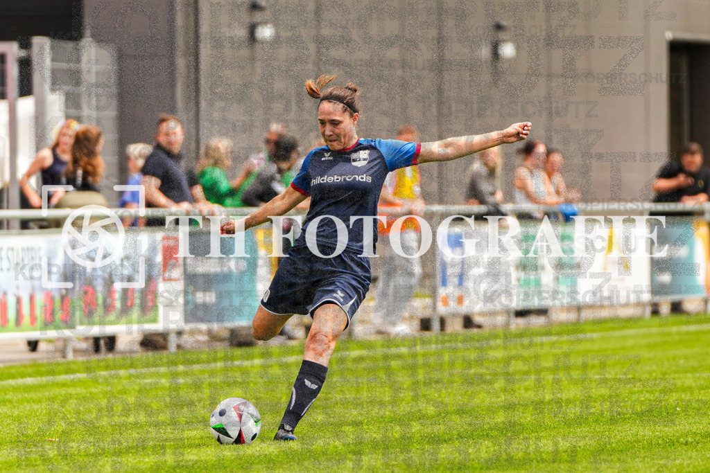 GER, FC Hauingen - SV Waldhaus, Frauen-Fussball, Rothaus Bezirkpokal, Finale, Saison 2024/2025, 29.05.2025 | GER, FC Hauingen - SV Waldhaus, Frauen-Fussball, Rothaus Bezirkpokal, Finale, Saison 2024/2025, 29.05.2025Foto: TH Fotografie/Alessio Bosco