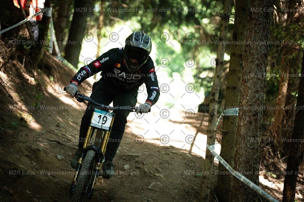 rdc-kranjska-sunday-0987 | mzredits - Realisiert mit Pictrs.com