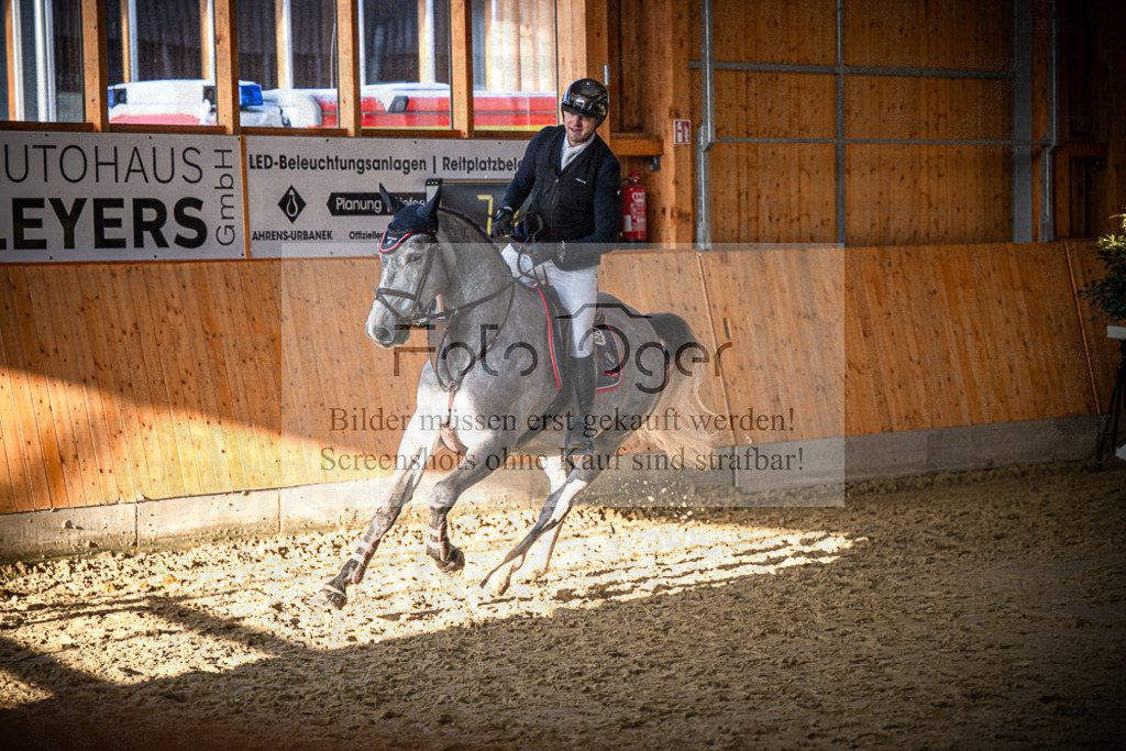 DOS_1419 | Entdecke hochwertige Reitturnierfotos von Foto Oger. Professionell, emotional und authentisch – jetzt Lieblingsmomente im Shop bestellen.Deutschlandweite Turnierfotografie. - Realisiert mit Pictrs.com