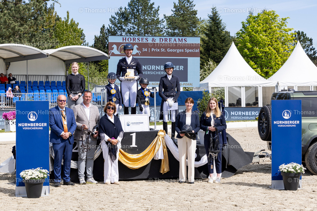 TH_311-KITTEL Patrik (SWE)_ J_ADORE DIOR H_ 383-HELGSTRAND Marianne (DEN)_ Valerio 42_ Lamia Spirin 8_ 8_ Sophia Gardemann 9_ 0_36647 | Horses &amp; Dreams 2026 am 26.04.26 in Hagen a.T.W., Thomas Hellmann, 311KITTEL Patrik (SWE), J'ADORE DIOR H, 383HELGSTRAND Marianne (DEN), Valerio 42, Lamia Spirin 8, 8, Sophia Gardemann 9, 0