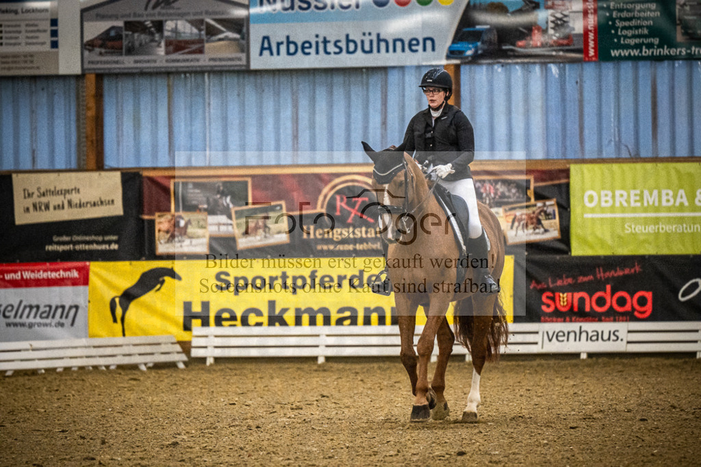 DOS_0391 | Entdecke hochwertige Reitturnierfotos von Foto Oger. Professionell, emotional und authentisch – jetzt Lieblingsmomente im Shop bestellen. - Realisiert mit Pictrs.com