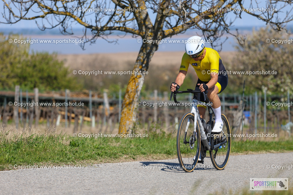 IMG_9905 | @sportshot_your_pictrs #yourpictures#roadtowm2029 #nrm #neusiedlerseeradmarathon #neusiedlersee #neusiedlerseetourismus #burgenland #mörbisch #nrm26 #burgenlandtourismus #voglundco #poweredbyburgenlandtourismus #radsport #rad #marathon #ucigranfondo #visitburgenland #ucigranfondoworldseries