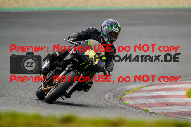 MaZZes_FotoMatrix_240724_6007705_5750 | GELB