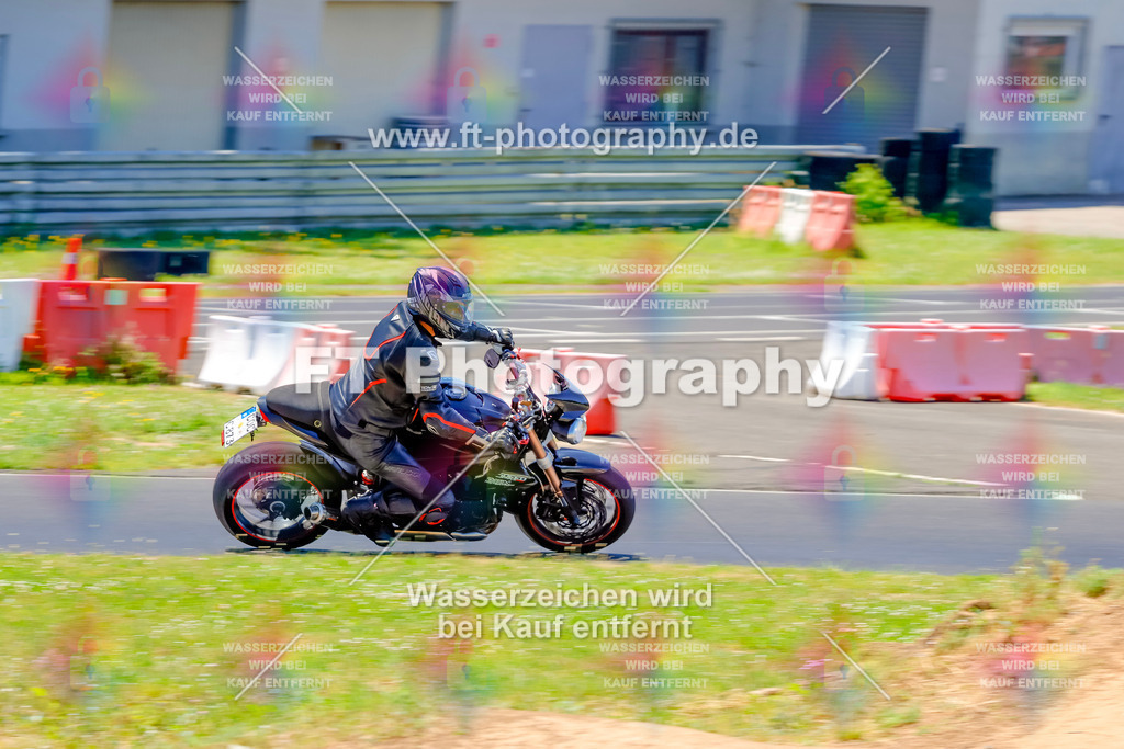 _MOT9352 | Hier findet Ihr Bilder von Touristenfahrten auf der Nürburgring Nordschleife oder von anderen Veranstaltungen die ich besucht habe. Viel Spass beim Durch Schauen 