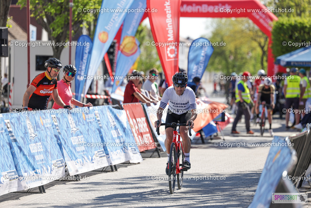 VJ__5460 | Neusiedlersee Radmarathon 2026@sportshot_your_pictrs #yourpictures#roadtowm2029 #nrm #neusiedlerseeradmarathon #neusiedlersee #neusiedlerseetourismus #burgenland #mörbisch #nrm26 #burgenlandtourismus #voglundco #poweredbyburgenlandtourismus #radsport #rad #marathon #ucigranfondo #visitburgenland #ucigranfondoworldseries