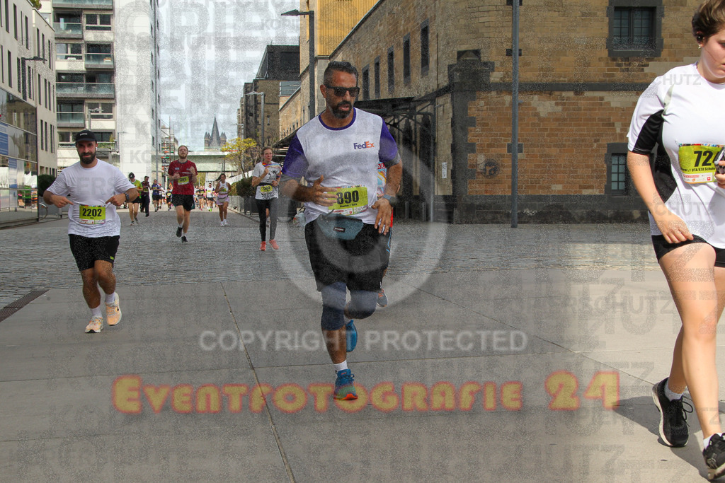 250920_1331_EV4_5888 | Sportfotografie im Rhein-Sieg Kreis, Köln, Bonn, NRW, Rheinland Pfalz, Hessen, etc. Unser Tätigkeitsfeld umfasst den Laufsport vom Volkslauf über den Marathon, Duathlon, Triathon bis zum Ultralauf wie Kölnpfad Ultra oder Schindertrail.