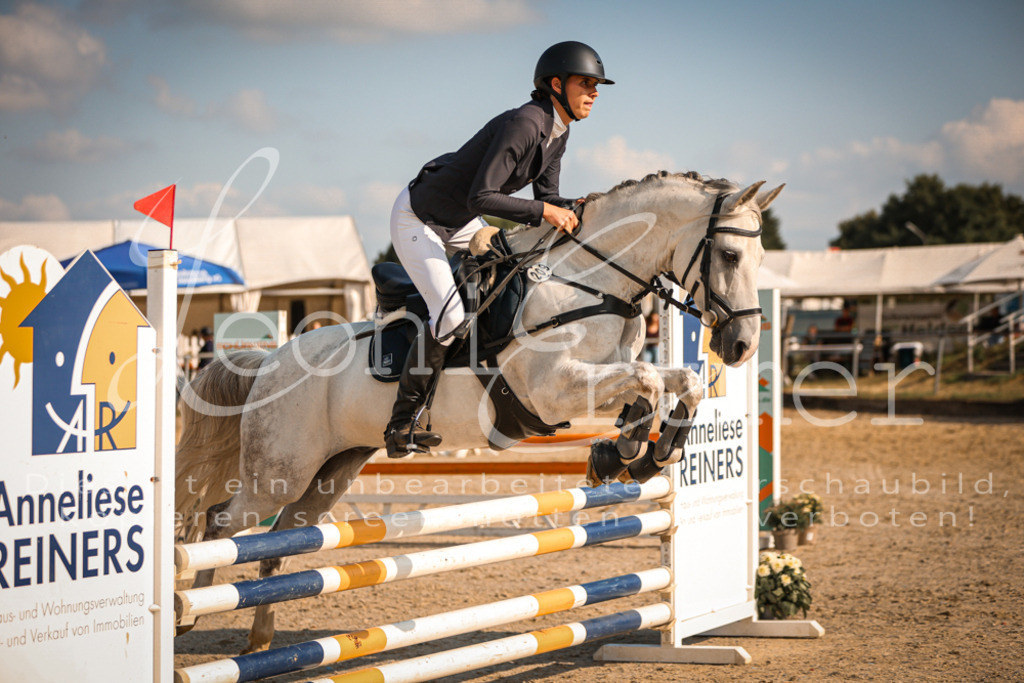 01.FrSpE00328 | Leoni Ertmer Photography - Realisiert mit Pictrs.com