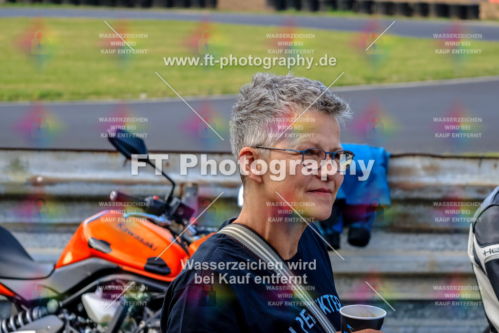 _OTO4130 | Hier findet Ihr Bilder von Touristenfahrten auf der Nürburgring Nordschleife oder von anderen Veranstaltungen die ich besucht habe. Viel Spass beim Durch Schauen 