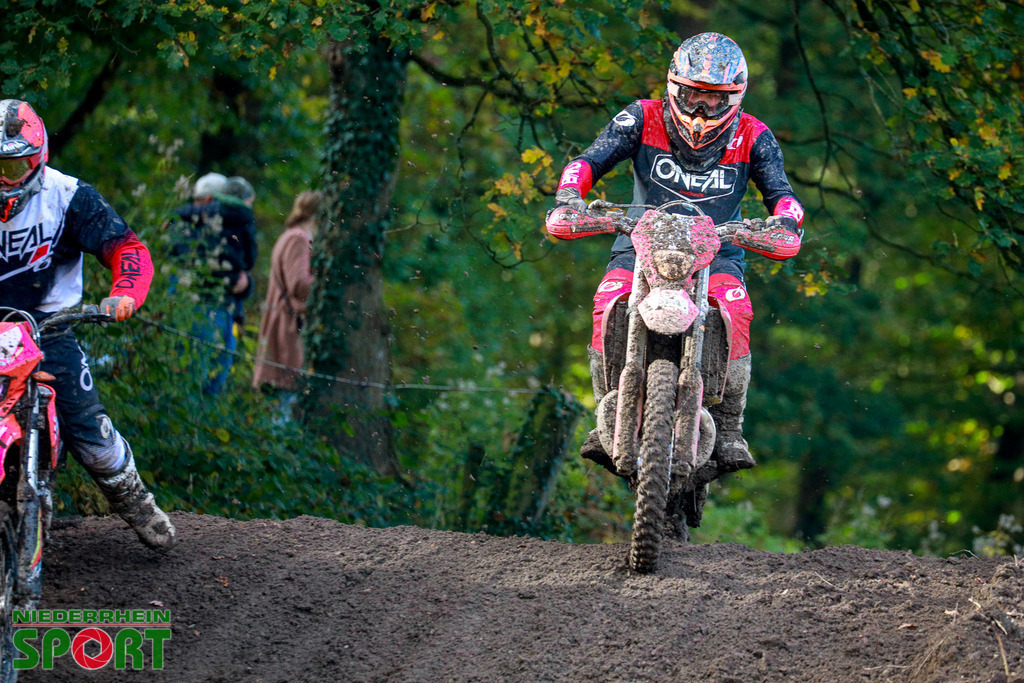 OpenTrack2024_Sonntag_Hobbyfahrer_161 | Bildergalerie von Sport-Ereignissen aber auch von weiteren spannenden Dingen - nicht nur vom Niederrhein. In Anlehnung an den bekannten Spruch von Hanns Dieter Hüsch heißt das Motto: "Niederrhein ist überall".  - Realisiert mit Pictrs.com