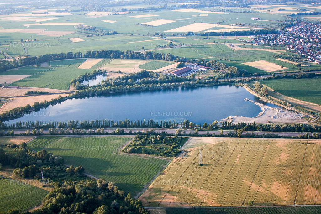 Aerial view: Gravel pit in Roppenheim in the state Bas-Rhin, France.Photo: IMG_68002.jpg taken on 06/19/2014 by Werner Riehm/FLY-FOTO.comResolution of the original: 4752 x 3168 px