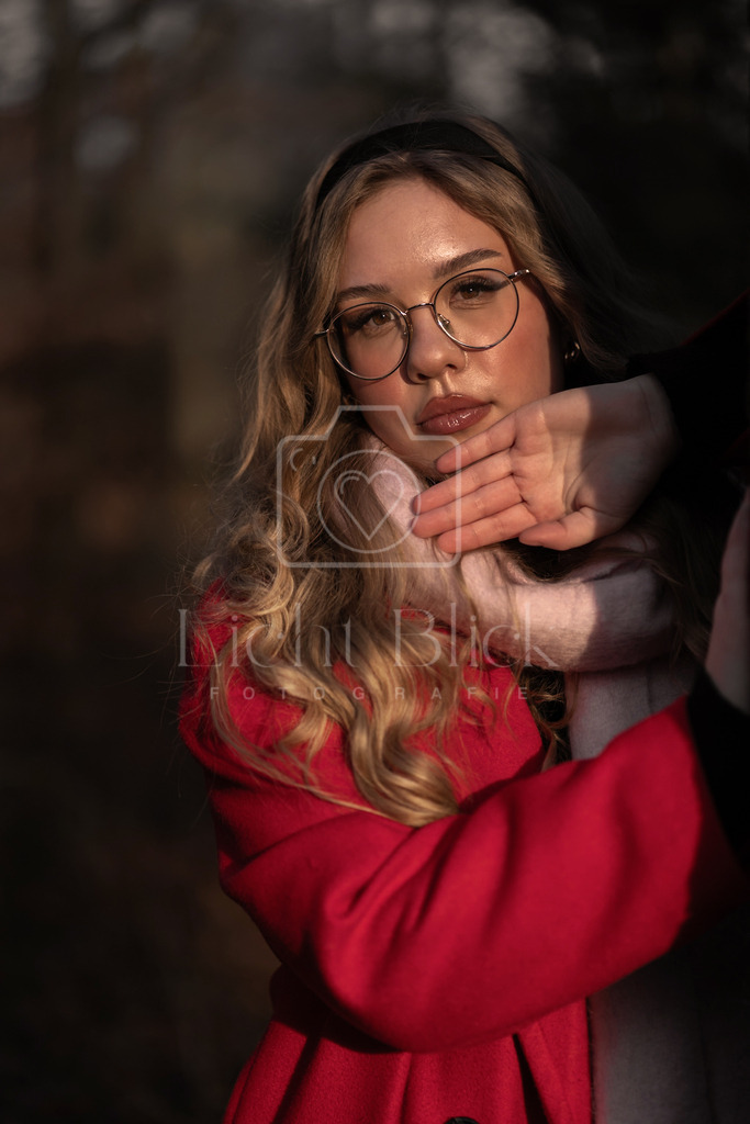 _7M34762 Kopie | <licht-blick-fotografie><shooting><portraitshooting><tiershooting><landschaftsbilder><shootingbuchen><buchen><fotografbremen> <fotograf niedersachsen><fotografin Bremen und niedersachsen><carshooting><automobilfotografie><auto> - Realisiert mit Pictrs.com