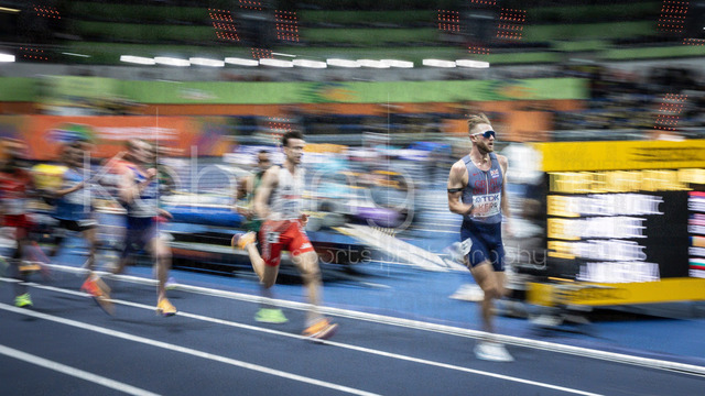 World Athletics Indoor Championships Kujawy Pomorze 26, 21.03.2026 | TORUN, POLAND - MARCH 21:  Josh KERR (GBR) competes in the men's 3000m during the World Athletics Indoor Championships Kujawy Pomorze 26 on day 2 / session 2 at Kujawsko-Pomorska Arena Torun on March 21, 2026 in Torun, Poland. 