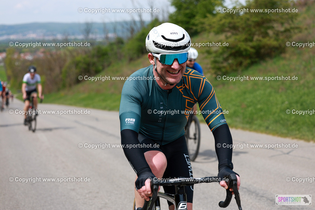 582_AR6_0528 | Neusiedlersee Radmarathon 2026@sportshot_your_pictrs #yourpictures#roadtowm2029 #nrm #neusiedlerseeradmarathon #neusiedlersee #neusiedlerseetourismus #burgenland #mörbisch #nrm26 #burgenlandtourismus #voglundco #poweredbyburgenlandtourismus #radsport #rad #marathon #ucigranfondo #visitburgenland #ucigranfondoworldseries