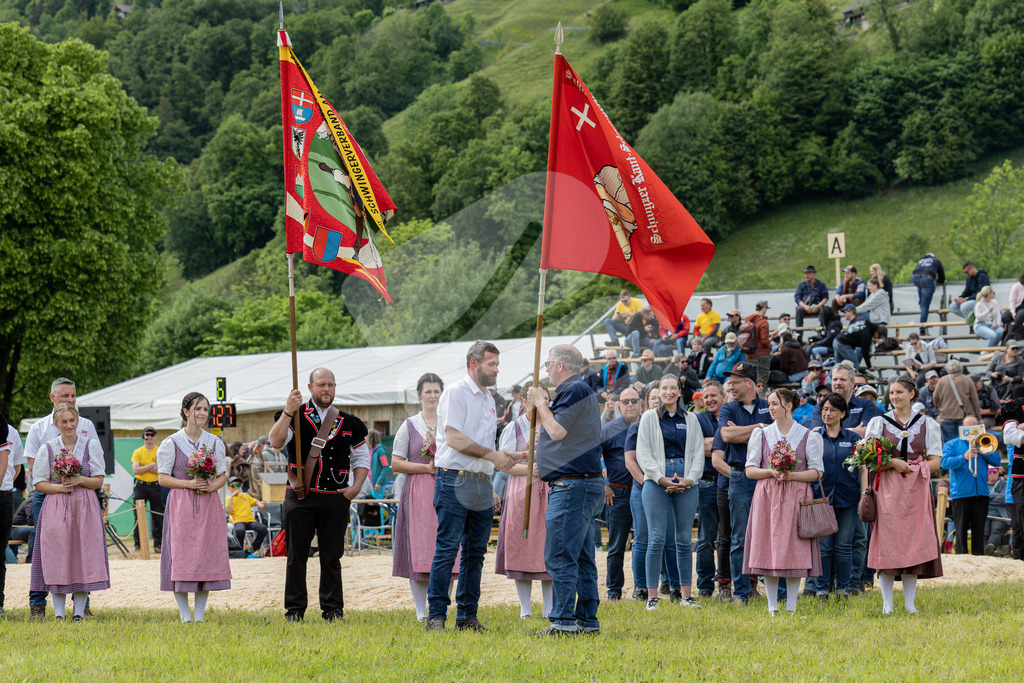 Schwyzer2026_5G_00287 | Die Schwinger des Schwyzer Kantonalen Schwingerverbandes: Fotos, die Dynamik und Leidenschaft festhalten, sowie emotionale Momente aus dem traditionellen Schwingsport zeigen. - Realisiert mit Pictrs.com