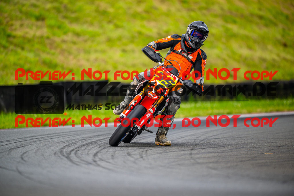 MaZZes_FotoMatrix_240621_6007705_9288 | BLAU