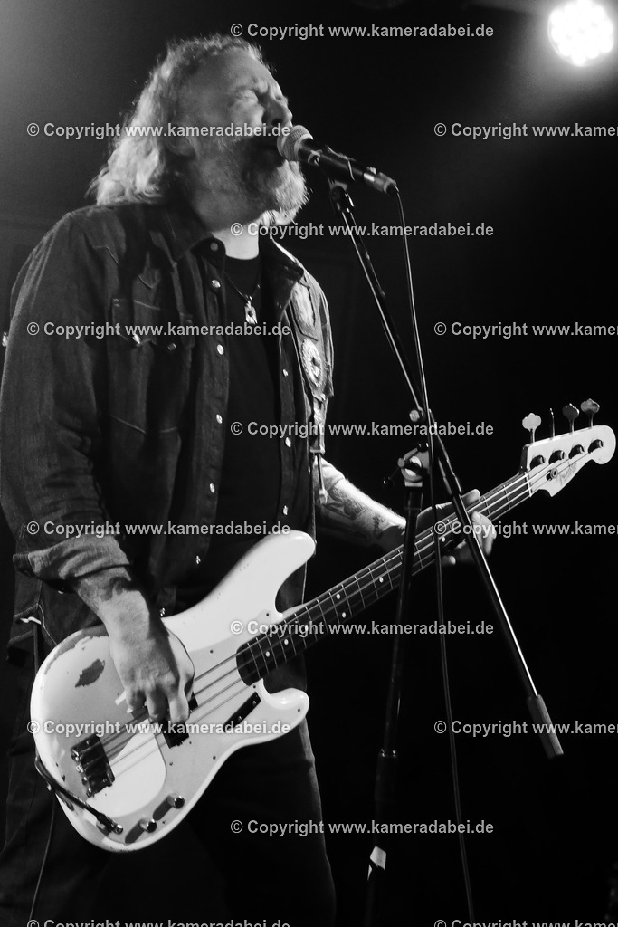 Konzert : Black Bottle Riot am 14.11.2025 im Rare Guitar in Münster | Konzert : Black Bottle Riot am 14.11.2025 im Rare Guitar in Münster - Realisiert mit Pictrs.com