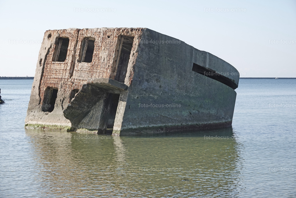 Ruins of the naval port | Lettland
