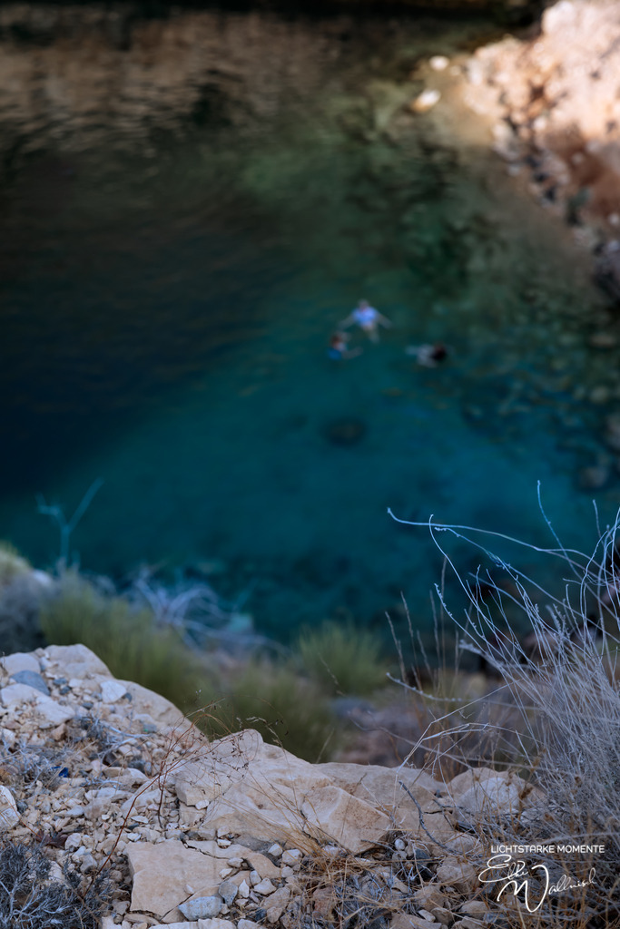20241014-131443 OMAN _039 | Herzlich willkommen auf meiner Seite! Ich bin Elke Wallnisch, Deine Fotografin für lichtstarke Momente. Der Name steht für alles, was mich mit der Fotografie verbindet: Das Licht und seine machtvolle Wirkung auf eine Situation oder unsere Stimmung - Realisiert mit Pictrs.com