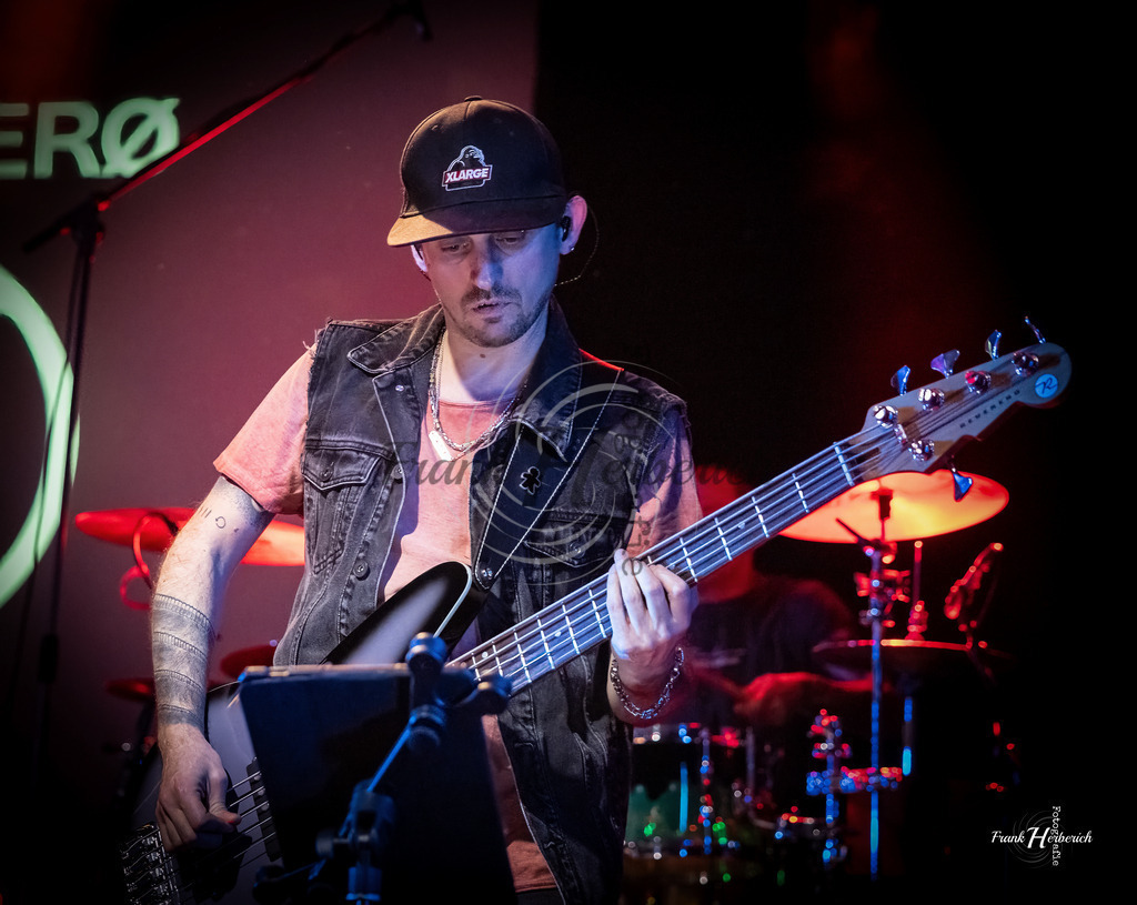 FRØM ZERØ  Geiselwind 07.02.2026 | Frank Herberich Fotografie, Frank Herberich, Fotografie, Hochzeit, Portrait, St. Peter Ording, Ording, Westerhever, Nordsee, Frank Fotografie, Hardheim,  Odenwald,Walldürn, Band,Eventfotografie - Realisiert mit Pictrs.com