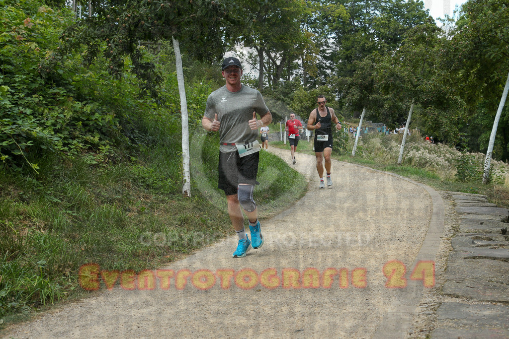 250824_1259_EX1_1087 | Sportfotografie im Rhein-Sieg Kreis, Köln, Bonn, NRW, Rheinland Pfalz, Hessen, etc. Unser Tätigkeitsfeld umfasst den Laufsport vom Volkslauf über den Marathon, Duathlon, Triathon bis zum Ultralauf wie Kölnpfad Ultra oder Schindertrail.