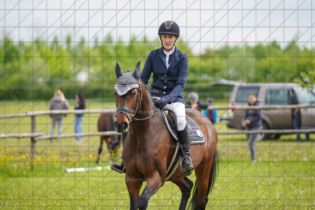 20230520-FAH05015 | Frühjahrsturnier, Landsberg am Lech, 2023, Reitclub Landsberg, Turnierbilder, Fotos Turnier Landsberg, Fotoagentur Herrmann, Turnierfotografen Bayern, Reitsport Fotograf, Pferde Fotograf