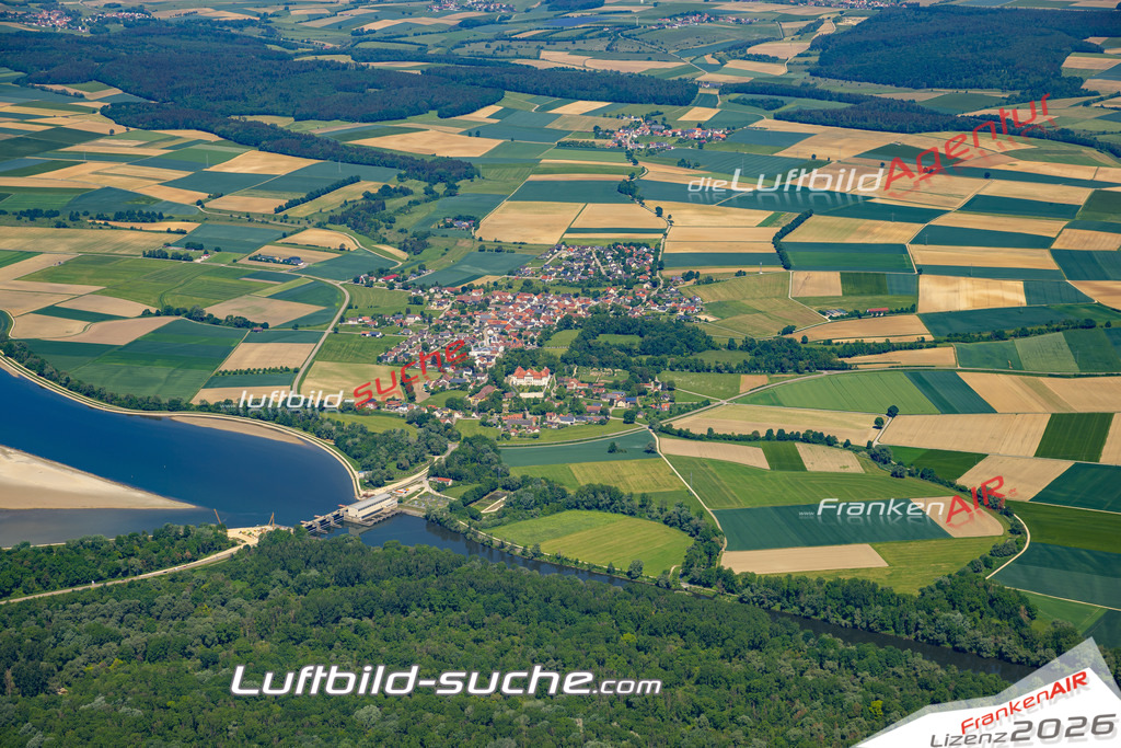 Aktuelles Luftbild von Bertoldsheim Rennertshofen - Die Luftaufnahme wurde 2022 mittels UL-Flugzeug erstellt ( keine Drohne ) - hochauflösende Kamera-Systeme von  Canon -Beste Qualität - Für grossformatige Ausdrucke geeignet. Die Geschenkidee !