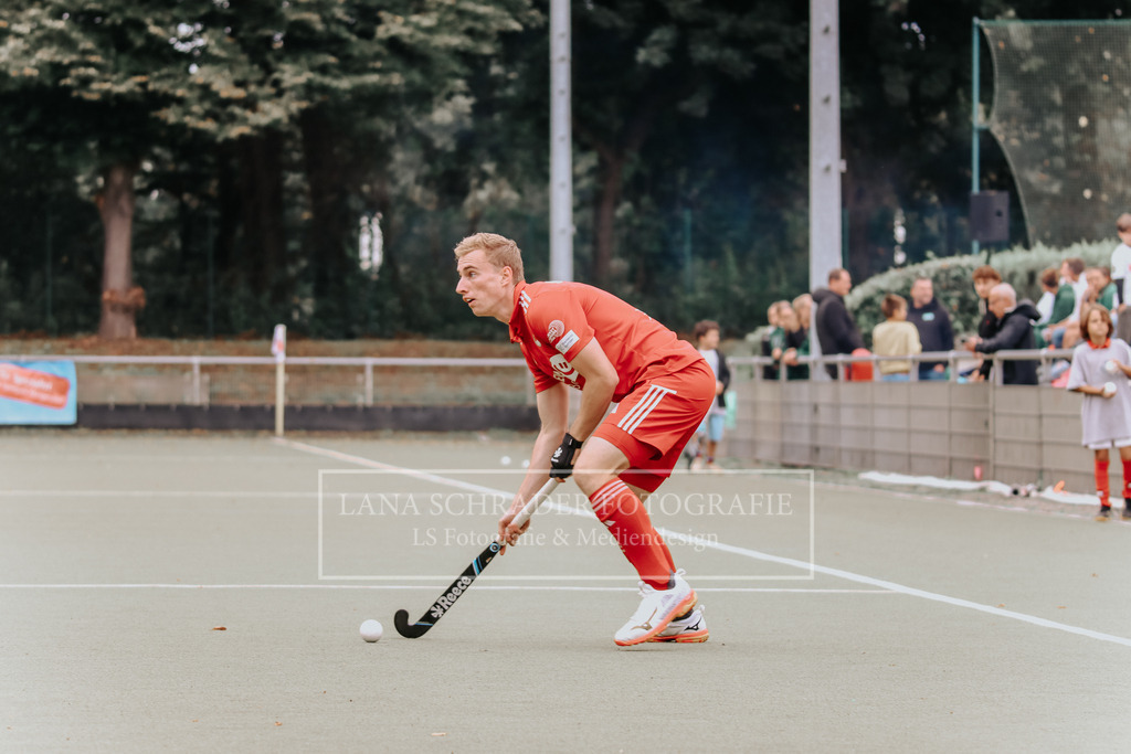 Herren_Bundesliga_02_F_RWK-UHC_21.09.25_Köln (303 von 471) | lanaschraderfotografie - Realisiert mit Pictrs.com