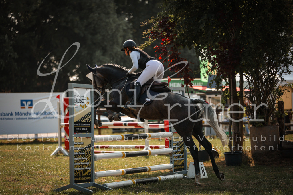 13.FrPfA00066 | Leoni Ertmer Photography - Realisiert mit Pictrs.com