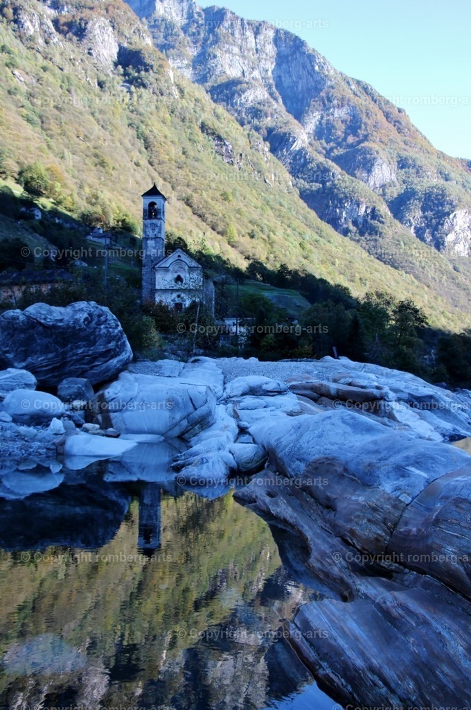 IMG_8625 | romberg-arts, romberg-arts.de, www.romberg-arts.de, Foto_Online_Shop, Julia Fuhrmann, Köln, Fotos, Fotografie, Fotokunst, Kunstdrucke, Naturfotos, Aktfotos, Nacktfotos, schwarz_weiß_Fotos, Blumenfotos, Blumen, Tiere, Beton, Korrosion, Lächeln, Drucke