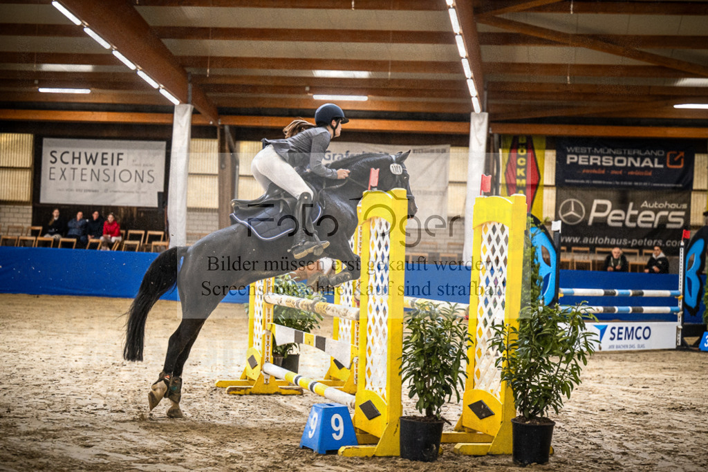 DOS_0116 | Entdecke hochwertige Reitturnierfotos von Foto Oger. Professionell, emotional und authentisch – jetzt Lieblingsmomente im Shop bestellen.Deutschlandweite Turnierfotografie. - Realisiert mit Pictrs.com