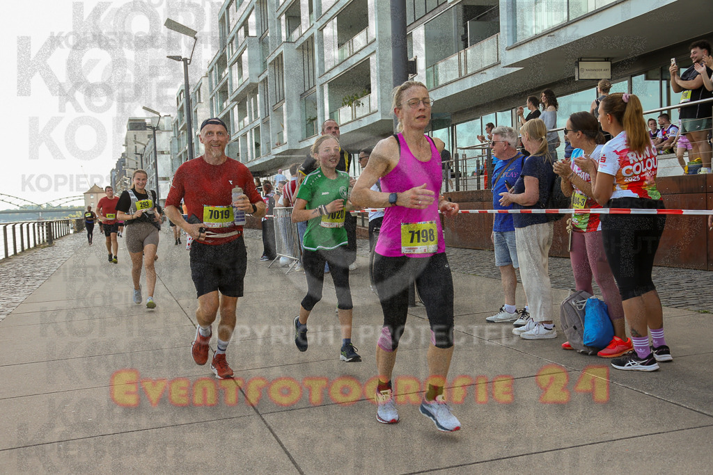 250920_1451_EX1_7954 | Sportfotografie im Rhein-Sieg Kreis, Köln, Bonn, NRW, Rheinland Pfalz, Hessen, etc. Unser Tätigkeitsfeld umfasst den Laufsport vom Volkslauf über den Marathon, Duathlon, Triathon bis zum Ultralauf wie Kölnpfad Ultra oder Schindertrail.