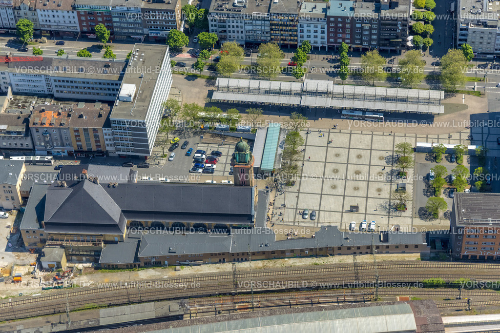 Hagen230502094 | Luftbild, Hagen Hauptbahnhof, Bahnhofsvorplatz, Mittelstadt, Hagen, Sauerland, Nordrhein-Westfalen, Deutschland