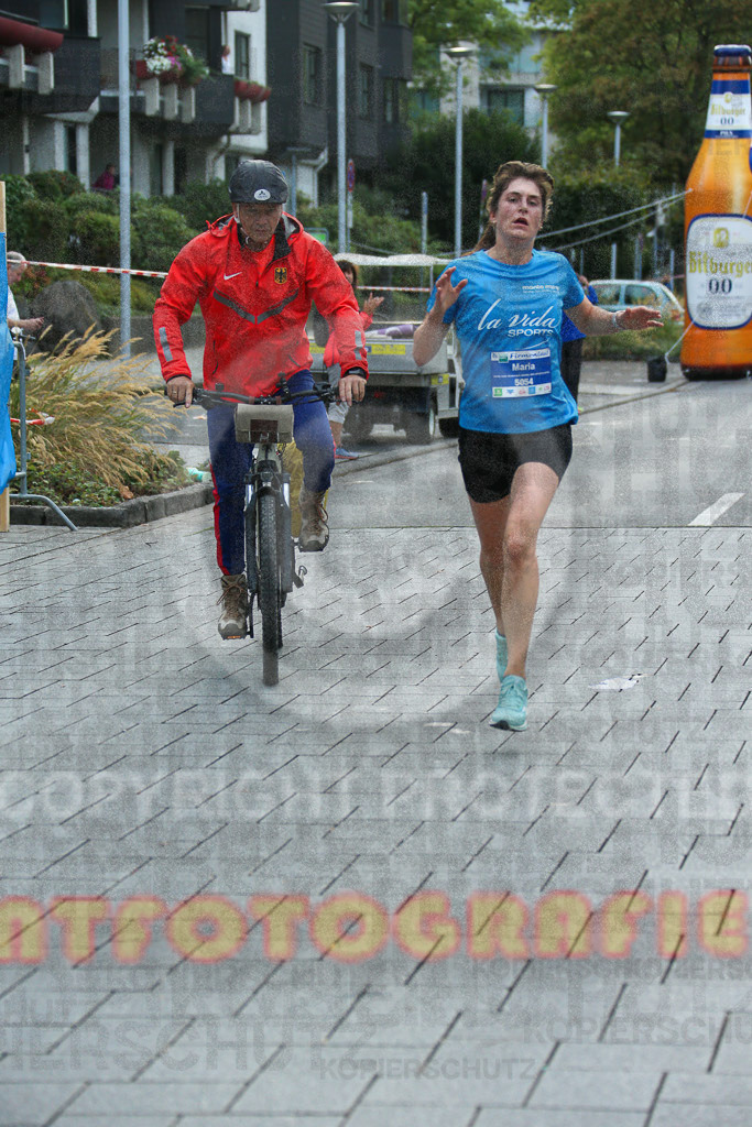 220909_1833_EX1_1097 | Sportfotografie im Rhein-Sieg Kreis, Köln, Bonn, NRW, Rheinland Pfalz, Hessen, etc. Unser Tätigkeitsfeld umfasst den Laufsport vom Volkslauf über den Marathon, Duathlon, Triathon bis zum Ultralauf wie Kölnpfad Ultra oder Schindertrail.