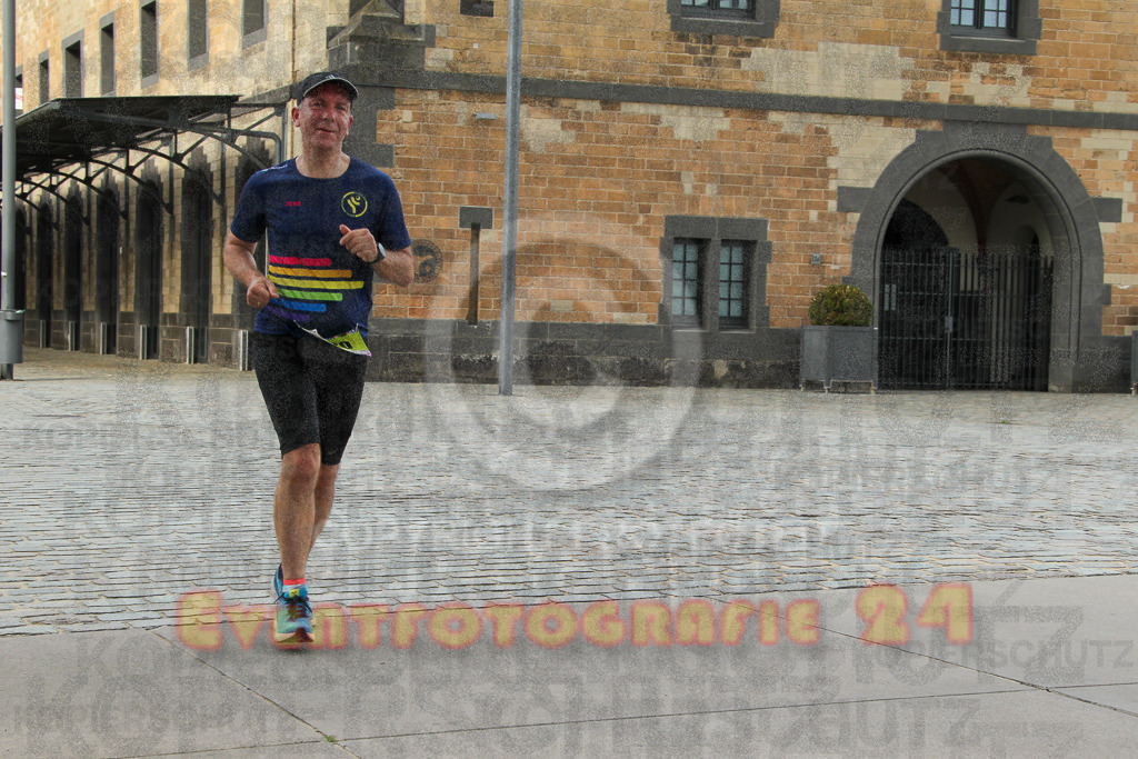 250920_1531_EV4_9050 | Sportfotografie im Rhein-Sieg Kreis, Köln, Bonn, NRW, Rheinland Pfalz, Hessen, etc. Unser Tätigkeitsfeld umfasst den Laufsport vom Volkslauf über den Marathon, Duathlon, Triathon bis zum Ultralauf wie Kölnpfad Ultra oder Schindertrail.