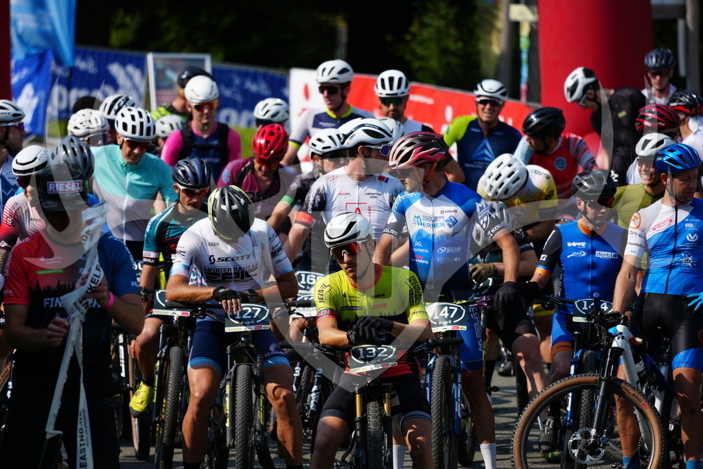 FC102457 | Fotogalerie der Treibjagd im Dunkelwald - Dein MTB Etappenrennen im Erzgebirge - Realisiert mit Pictrs.com