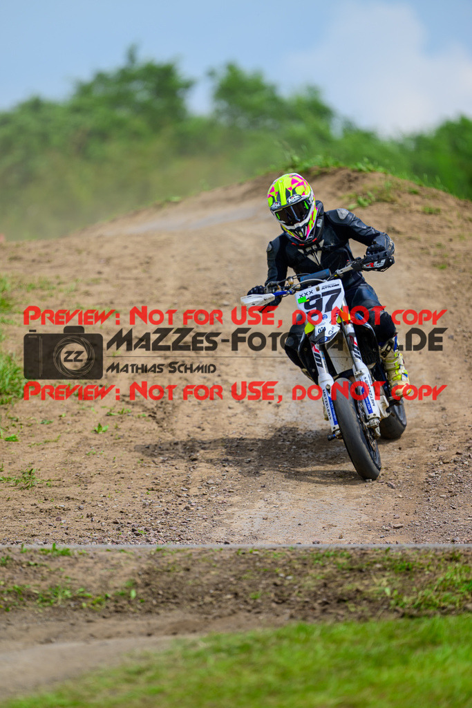 MaZZes_FotoMatrix_240622_6007705_8852 | S4
